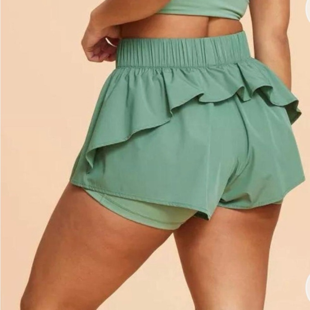 Women blogilates new with tags XS Popflex cassey design green